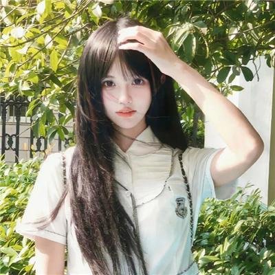 50英尺高的女人